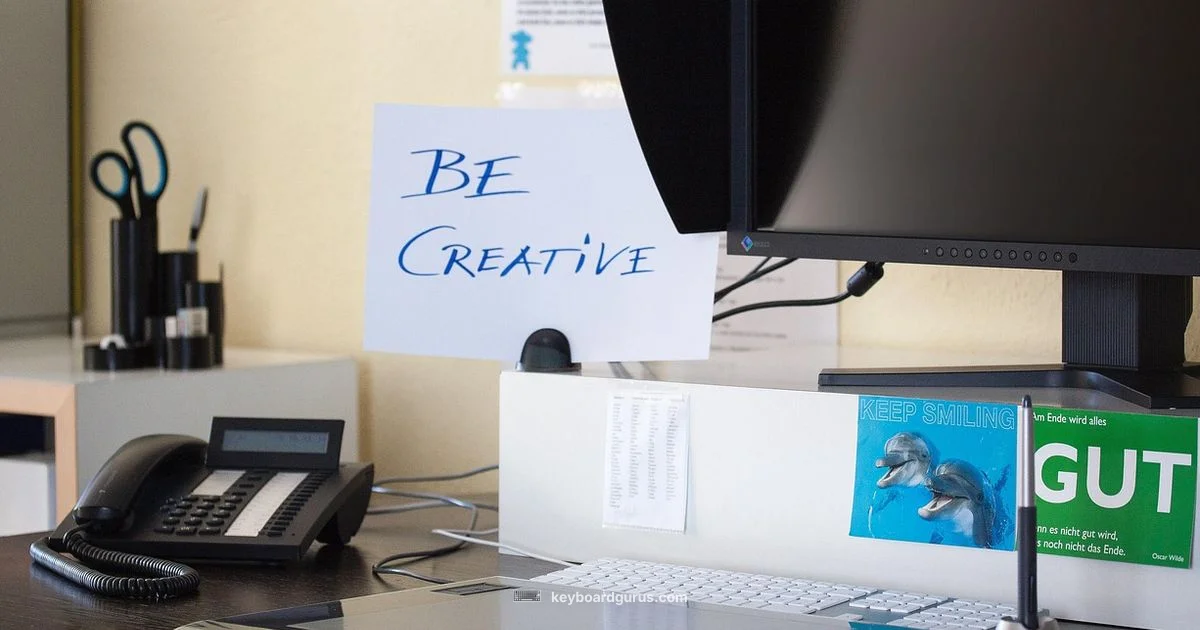 Keyboard Holder Guide - Keyboard Gurus