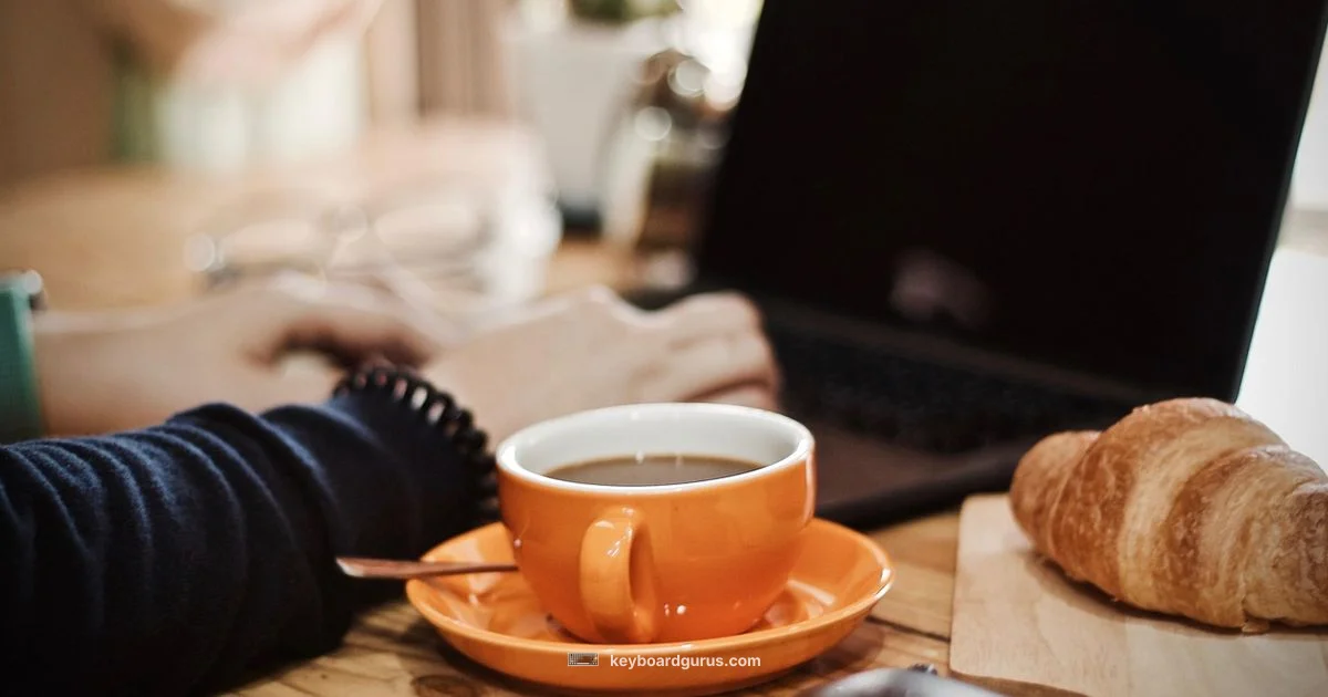 Warm Typing - Keyboard Gurus