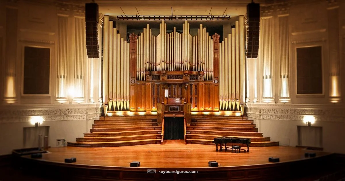 Keyboard vs Keytar - Keyboard Gurus