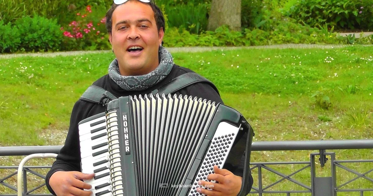 Keyboard Wind Duo - Keyboard Gurus