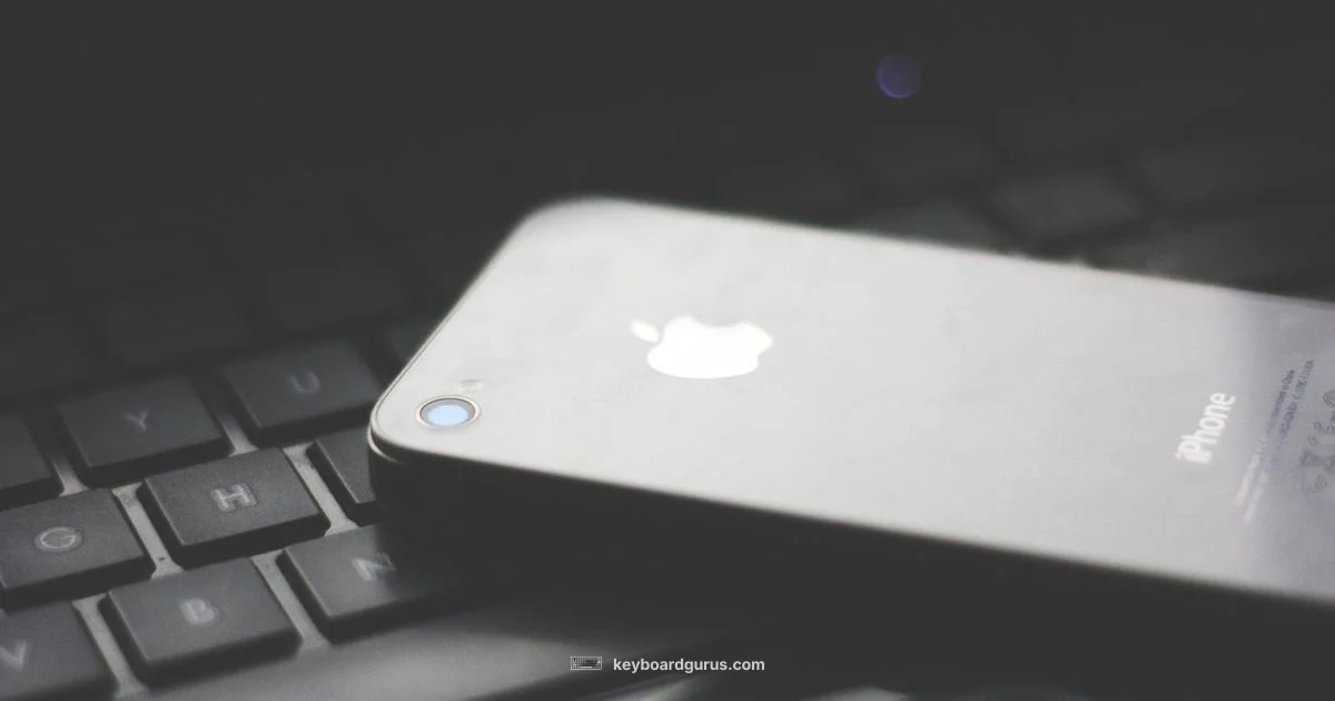 GIF Keyboard on iPhone - Keyboard Gurus