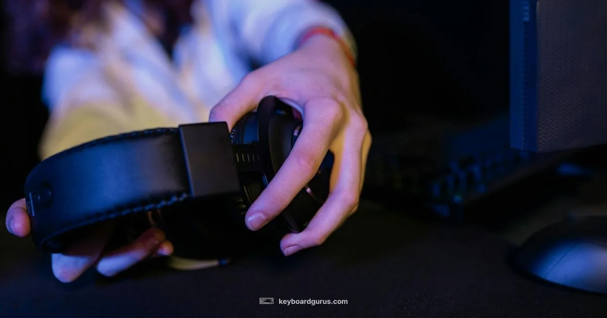 G915 TKL Review - Keyboard Gurus