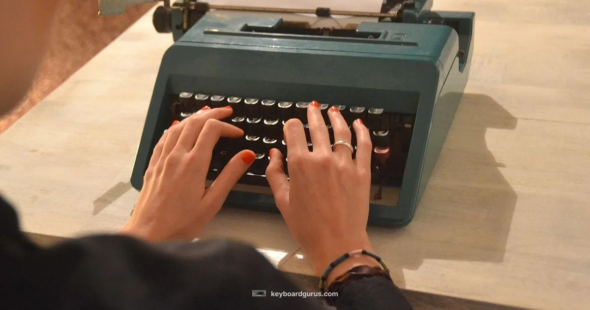 Keyboard vs Typewriter - Keyboard Gurus