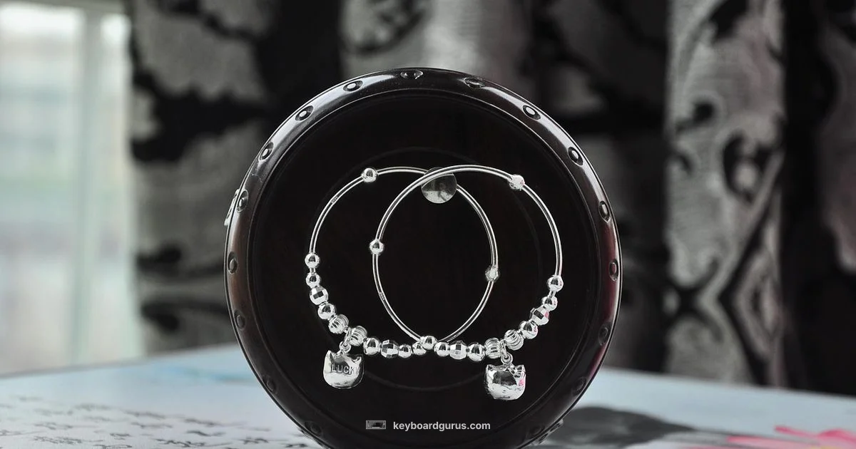 Hello Kitty Keyboard - Keyboard Gurus